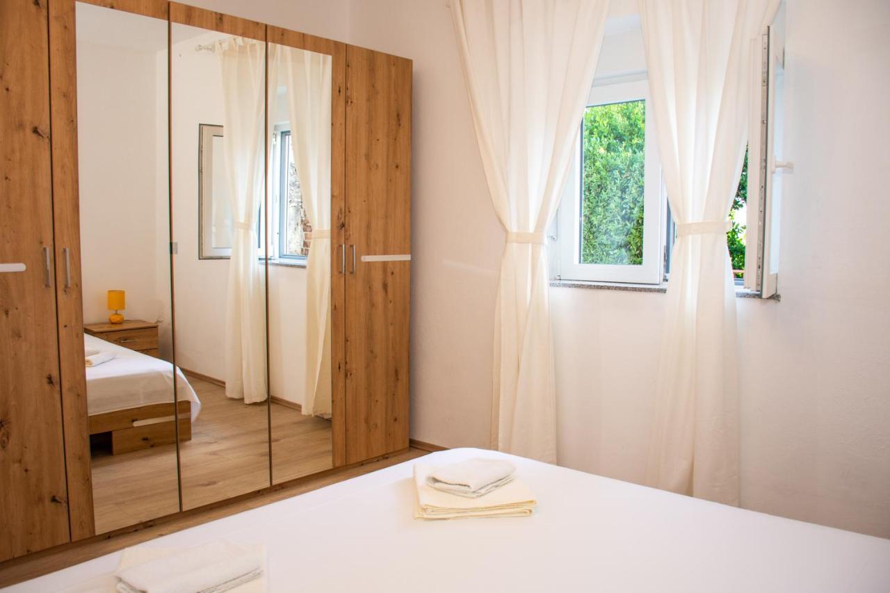 Tomic Apartment Novi Vinodolski Luaran gambar