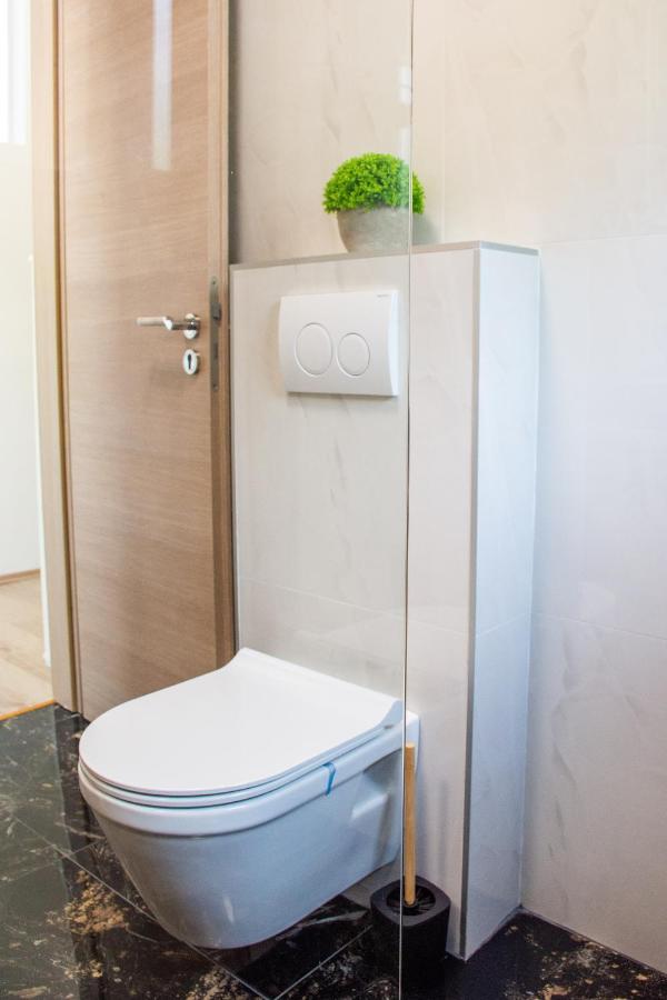 Tomic Apartment Novi Vinodolski Luaran gambar